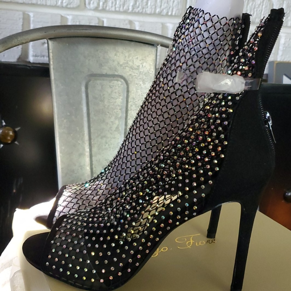 Fishnet Stiletto Sandals - Picture 5 of 13